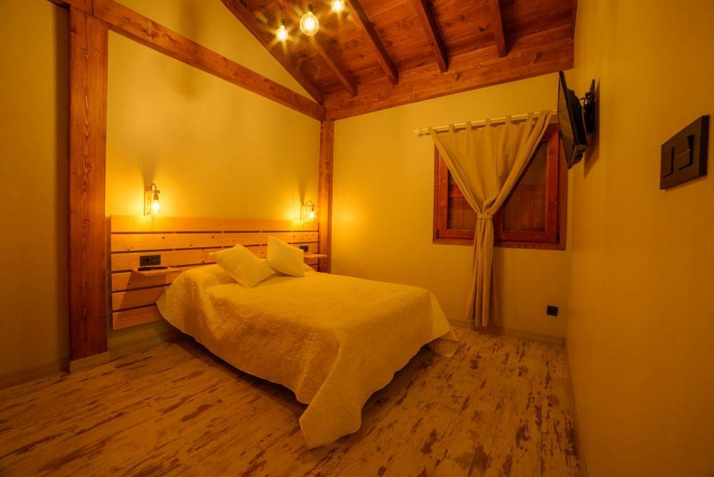 Rincon De Sira Guest House Cee Bagian luar foto